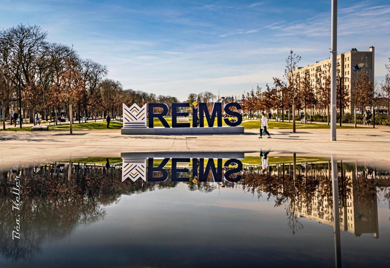 l'Hôtel des Ventes Reims Chativesle Extérieur photo