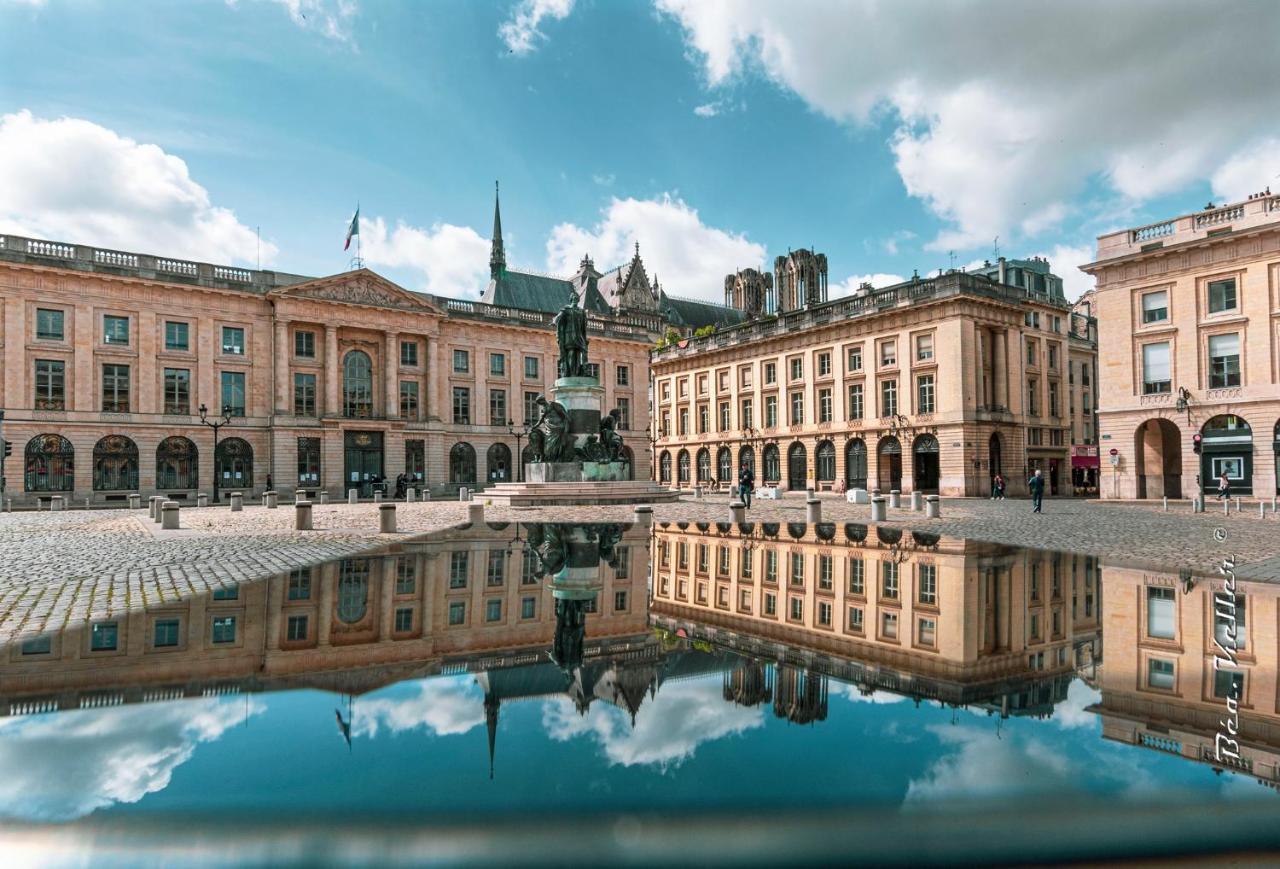 l'Hôtel des Ventes Reims Chativesle Extérieur photo