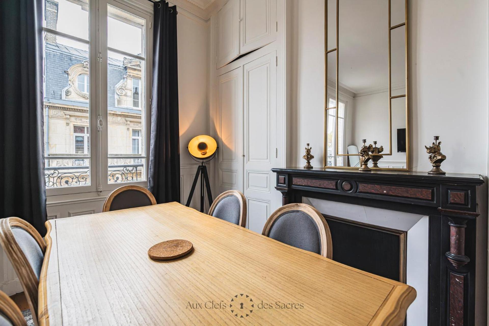 l'Hôtel des Ventes Reims Chativesle Extérieur photo