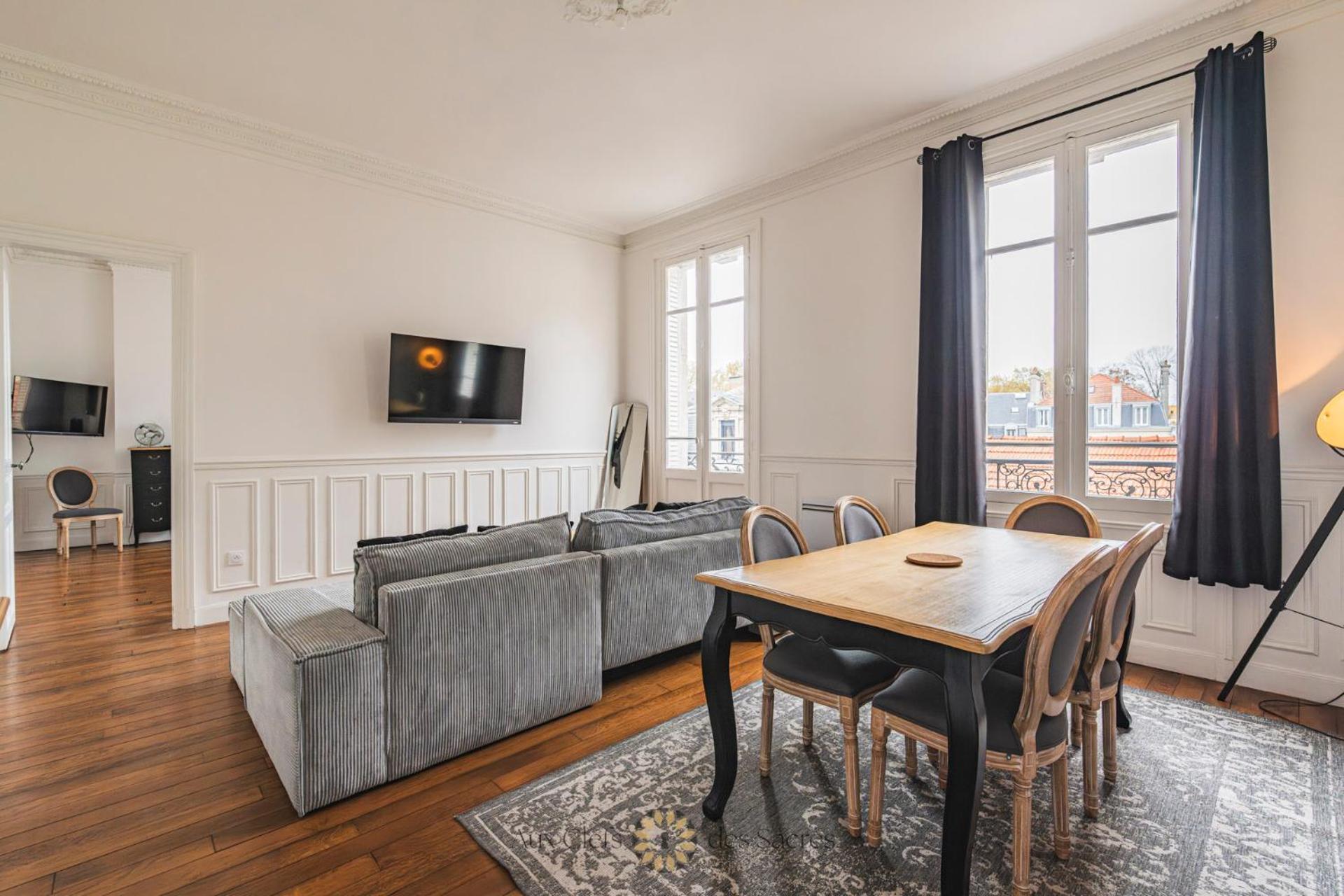 l'Hôtel des Ventes Reims Chativesle Extérieur photo
